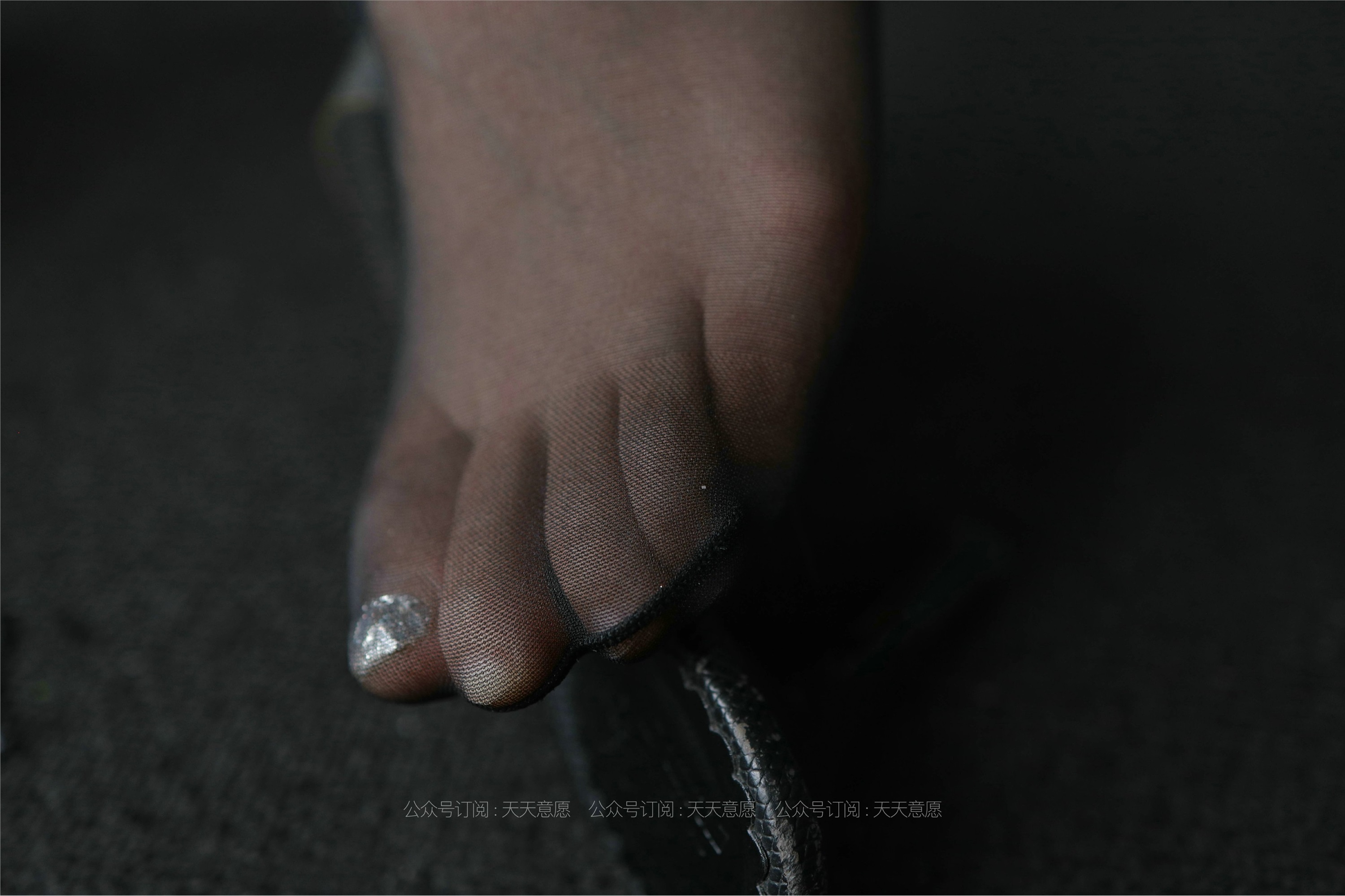 IESS异思趣向  2021.07.16 丝享家863：秋秋《高叉包臀裙》